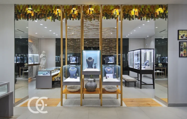 Design intérieur de collier pour boutique de bijoux